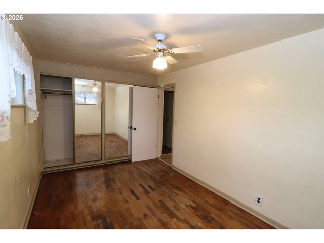 624 TINAMOU Ln, Springfield, OR 97477