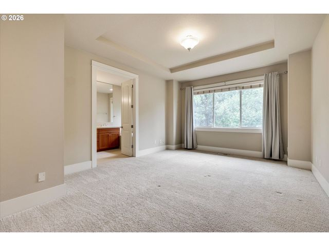 10636 Se TURNBERRY Loop, Happy Valley, OR 97086