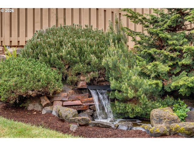 10636 Se TURNBERRY Loop, Happy Valley, OR 97086