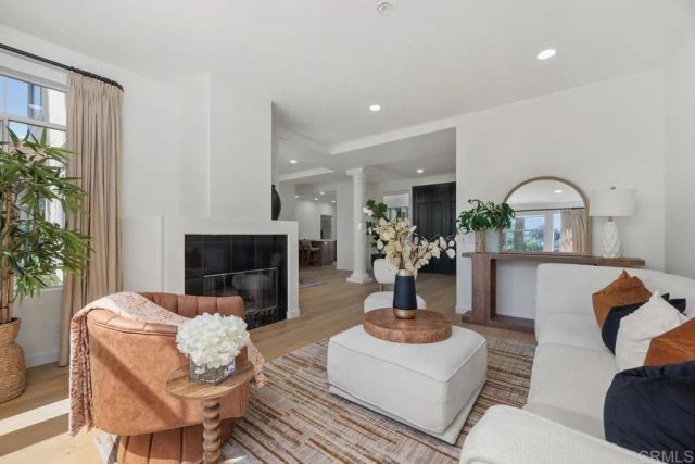 270 Borrego Court, Oceanside, CA 92057