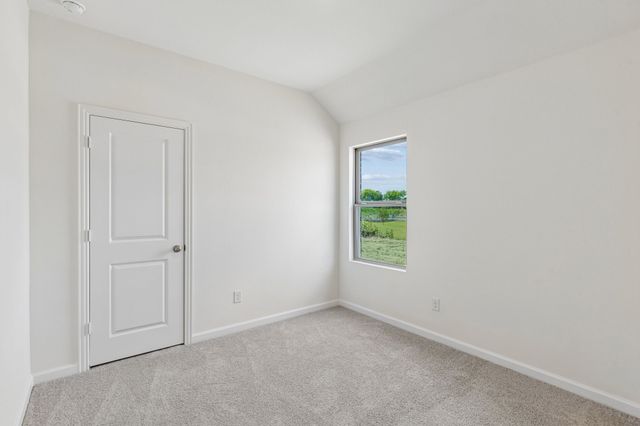 811 Hillcrest Boulevard, Princeton, TX 75407