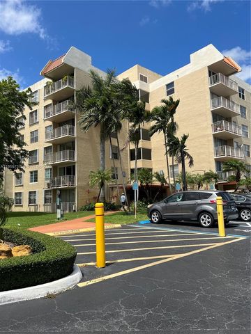 13120 SW 92nd Ave B-406, Miami, FL 33176