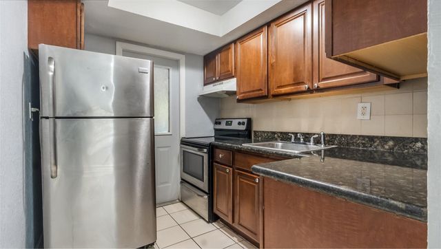 626 SW 14th Avenue 216, Fort Lauderdale, FL 33312