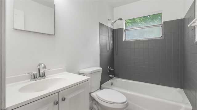 626 SW 14th Avenue 216, Fort Lauderdale, FL 33312