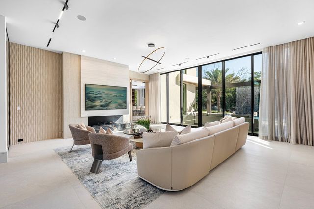 234 W Alexander Palm Road, Boca Raton, FL 33432