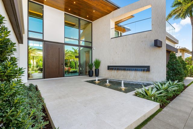 234 W Alexander Palm Road, Boca Raton, FL 33432