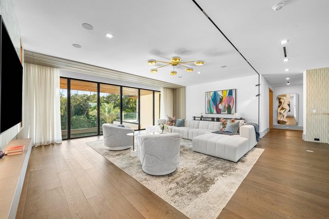 234 W Alexander Palm Road, Boca Raton, FL 33432