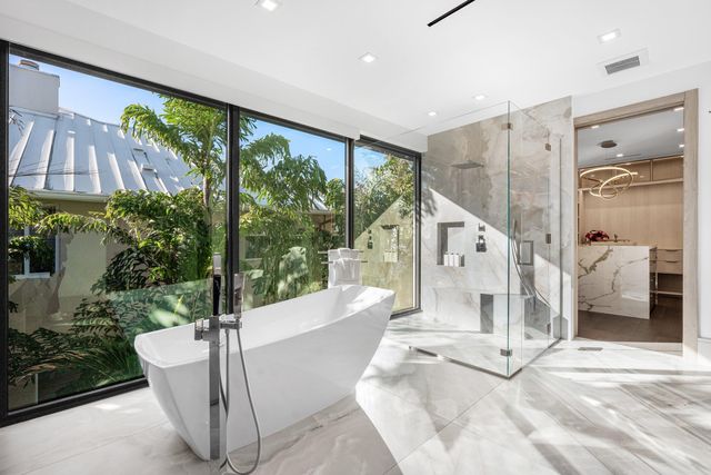 234 W Alexander Palm Road, Boca Raton, FL 33432