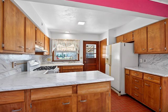 1724 S Belmont Avenue, Springfield, OH 45505