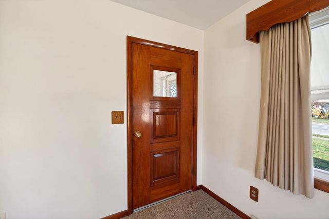 1724 S Belmont Avenue, Springfield, OH 45505