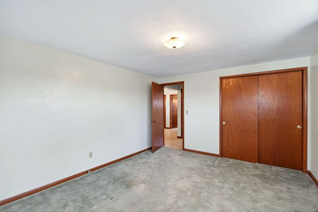 1724 S Belmont Avenue, Springfield, OH 45505