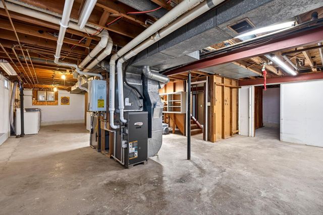 1724 S Belmont Avenue, Springfield, OH 45505