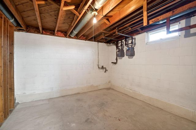 1724 S Belmont Avenue, Springfield, OH 45505