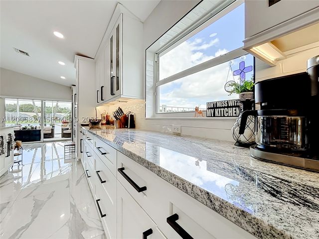 9889 Agnello St, Lake Worth, FL 33467