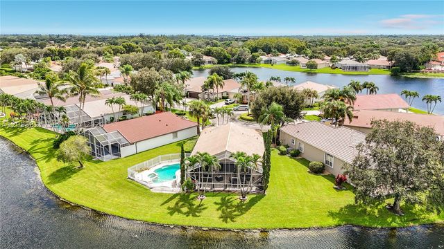 9889 Agnello St, Lake Worth, FL 33467