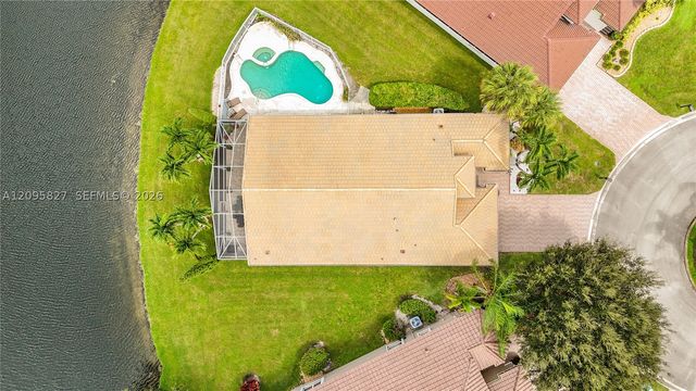 9889 Agnello St, Lake Worth, FL 33467