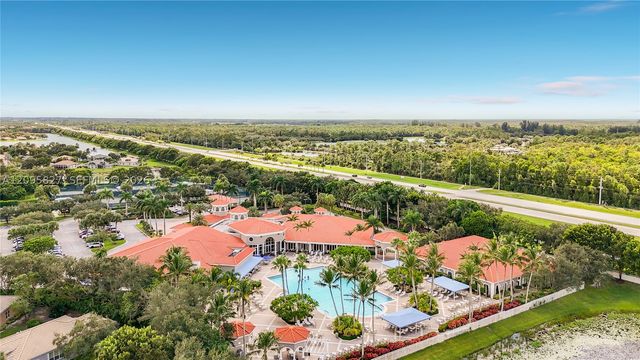 9889 Agnello St, Lake Worth, FL 33467