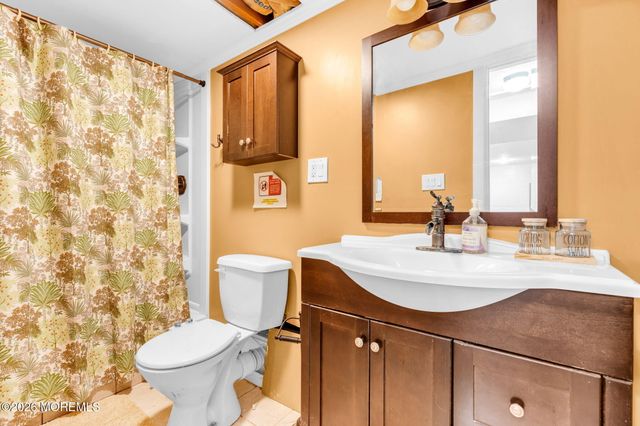 77 Michael Road, Spotswood, NJ 08884
