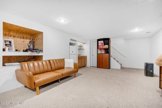 77 Michael Road, Spotswood, NJ 08884