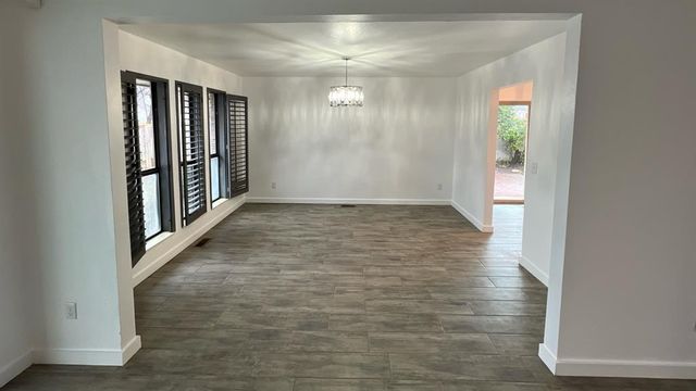 12510 Maple Ridge Road, Oklahoma City, OK 73120