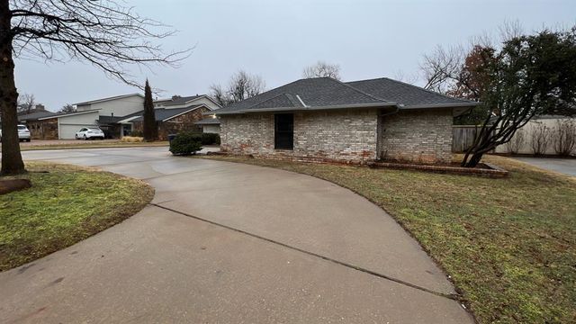 12510 Maple Ridge Road, Oklahoma City, OK 73120
