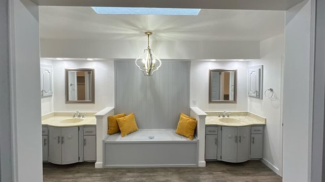 12510 Maple Ridge Road, Oklahoma City, OK 73120