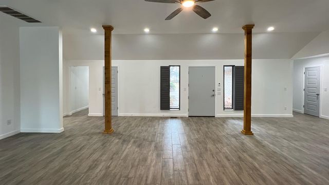 12510 Maple Ridge Road, Oklahoma City, OK 73120