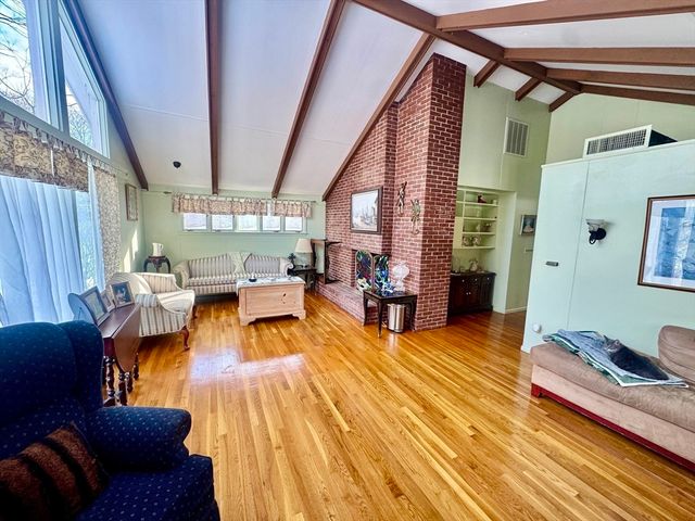 49 Whittier Dr, Scituate, MA 02066