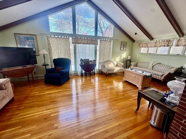 49 Whittier Dr, Scituate, MA 02066