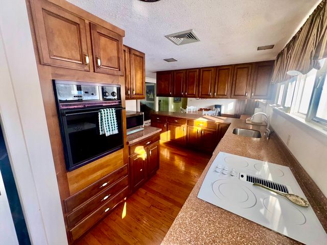 49 Whittier Dr, Scituate, MA 02066