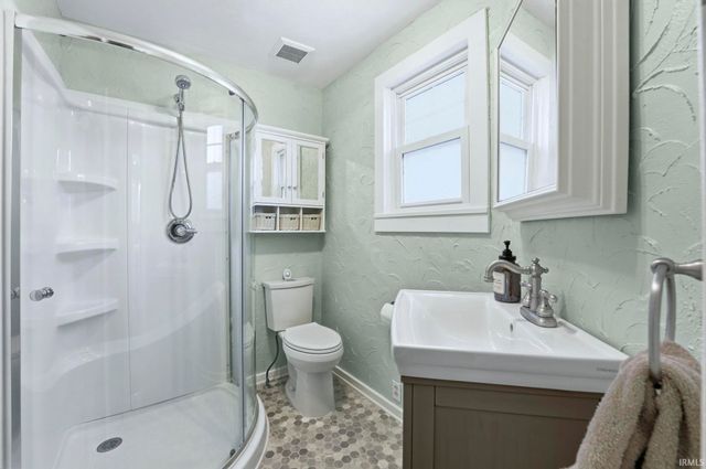 711 S Cowen Street, Garrett, IN 46738