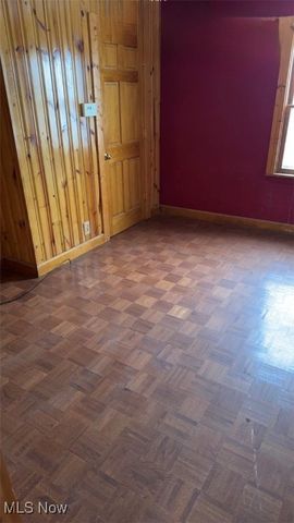 828 E 216th Street, Euclid, OH 44119