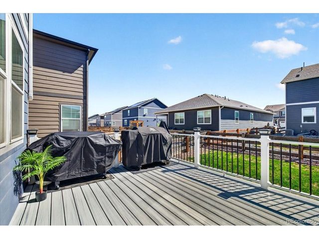 172 Fox St, Bennett, CO 80102
