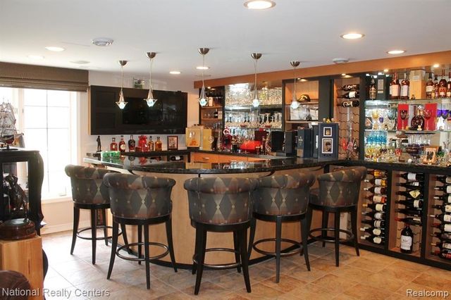 13756 Eaton Drive 16, Plymouth, MI 48170