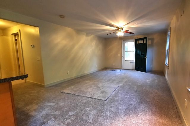 140 Ragged Hill Road, Pomfret, CT 06259