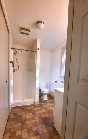 140 Ragged Hill Road, Pomfret, CT 06259