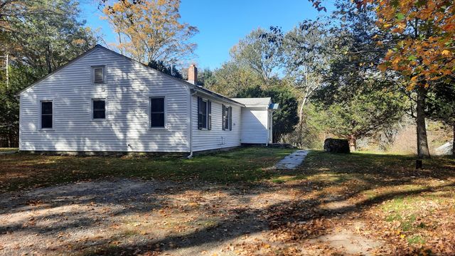 140 Ragged Hill Road, Pomfret, CT 06259