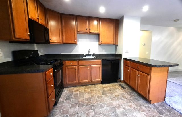 140 Ragged Hill Road, Pomfret, CT 06259