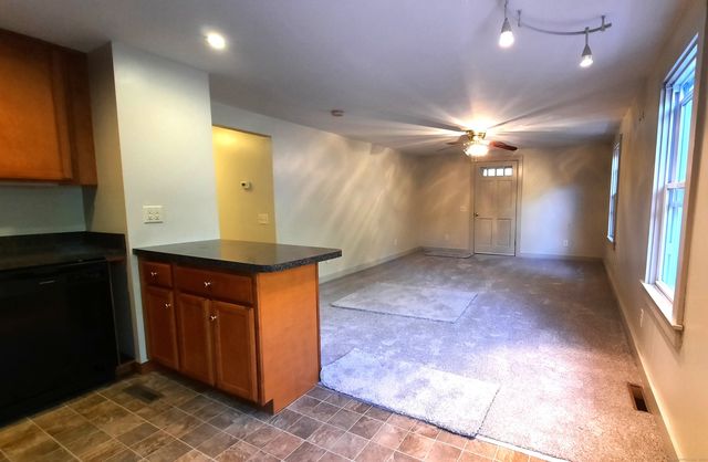 140 Ragged Hill Road, Pomfret, CT 06259