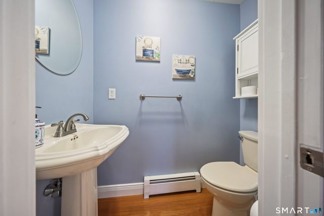 81 Amanda Lane, Naugatuck, CT 06770