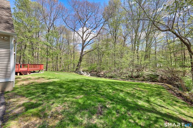 81 Amanda Lane, Naugatuck, CT 06770