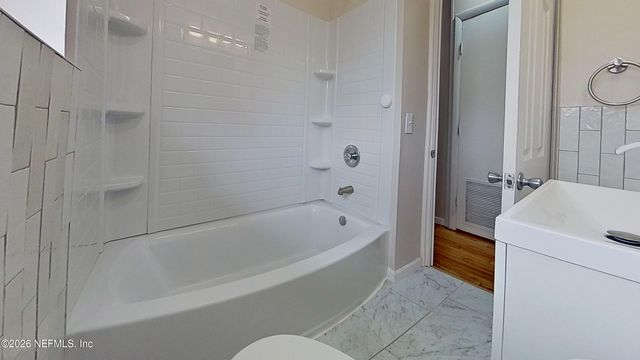 3005 WALTON Street 3, Jacksonville, FL 32207