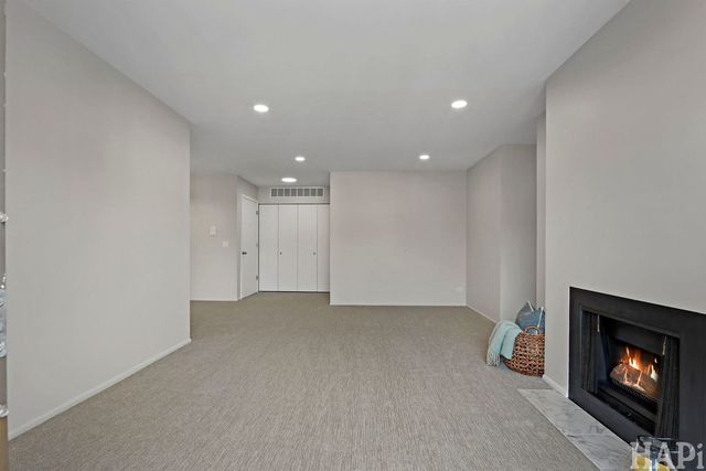 1232 Plum Tree Court A2, Schaumburg, IL 60193