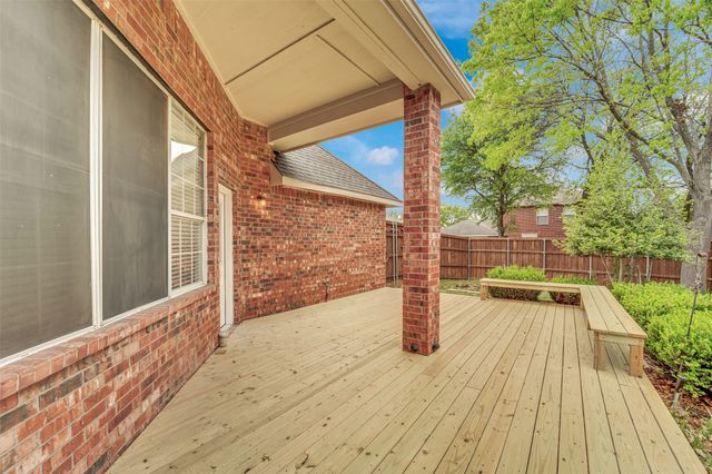 5106 Petersburg Drive, Rowlett, TX 75088