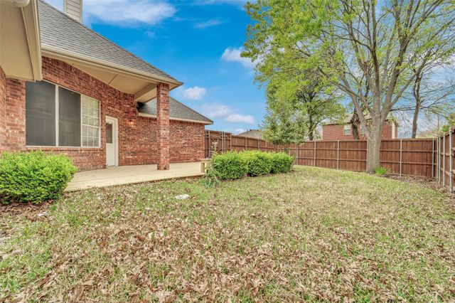5106 Petersburg Drive, Rowlett, TX 75088