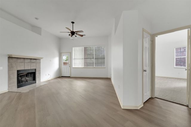 5106 Petersburg Drive, Rowlett, TX 75088