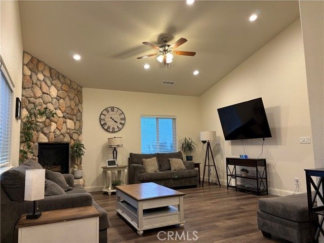 1075 Bille, Paradise, CA 95969