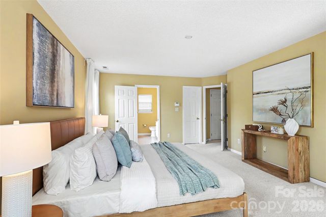 14802 Bergerac Court, Pineville, NC 28134