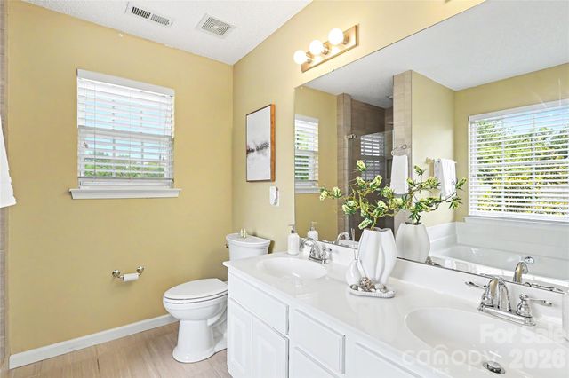 14802 Bergerac Court, Pineville, NC 28134