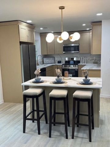 3130 Cadiz Circle, Atlanta, GA 30349